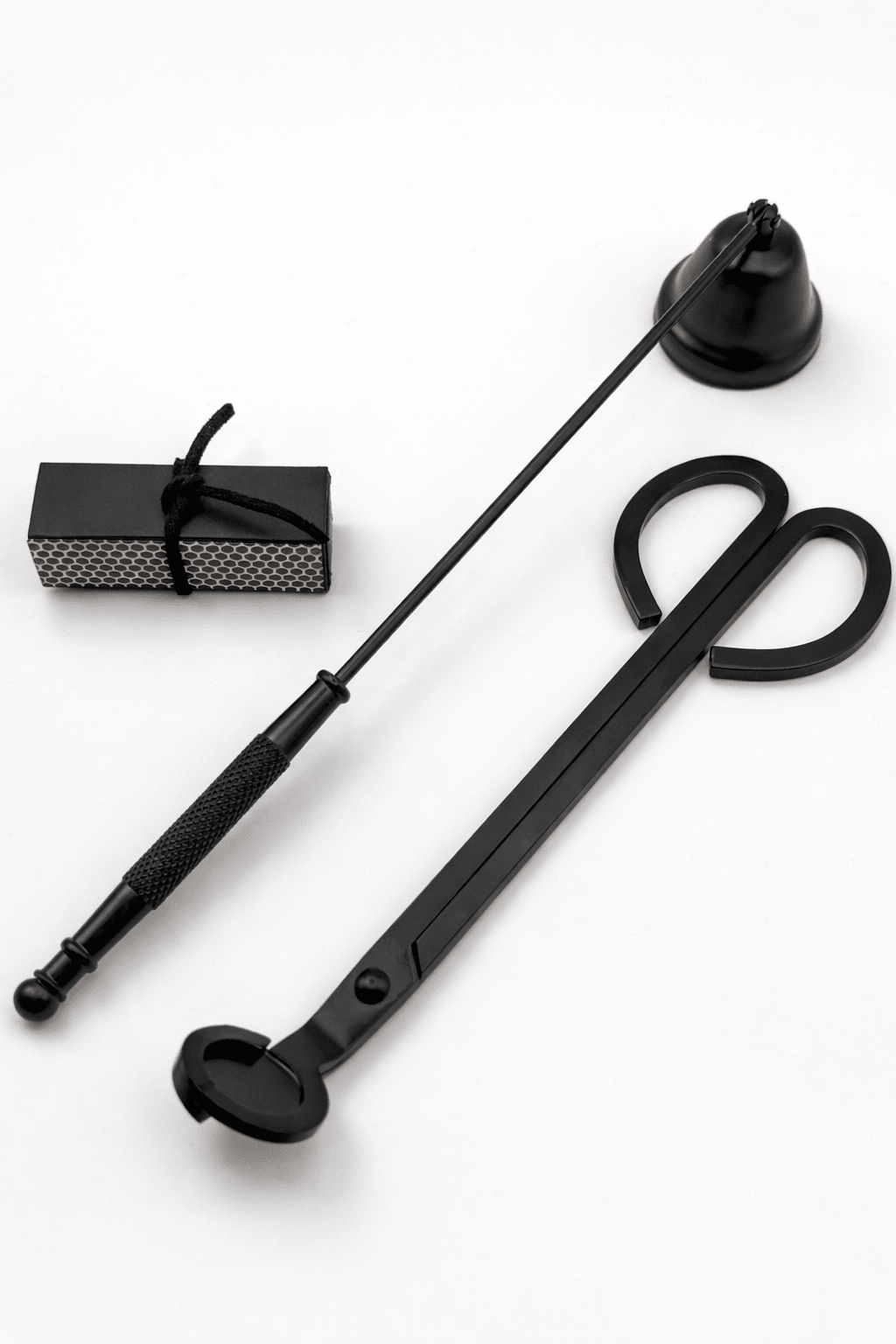 Kit de Cuidado para Velas Negro Metal – Tijera, Apagavelas y Cerillas